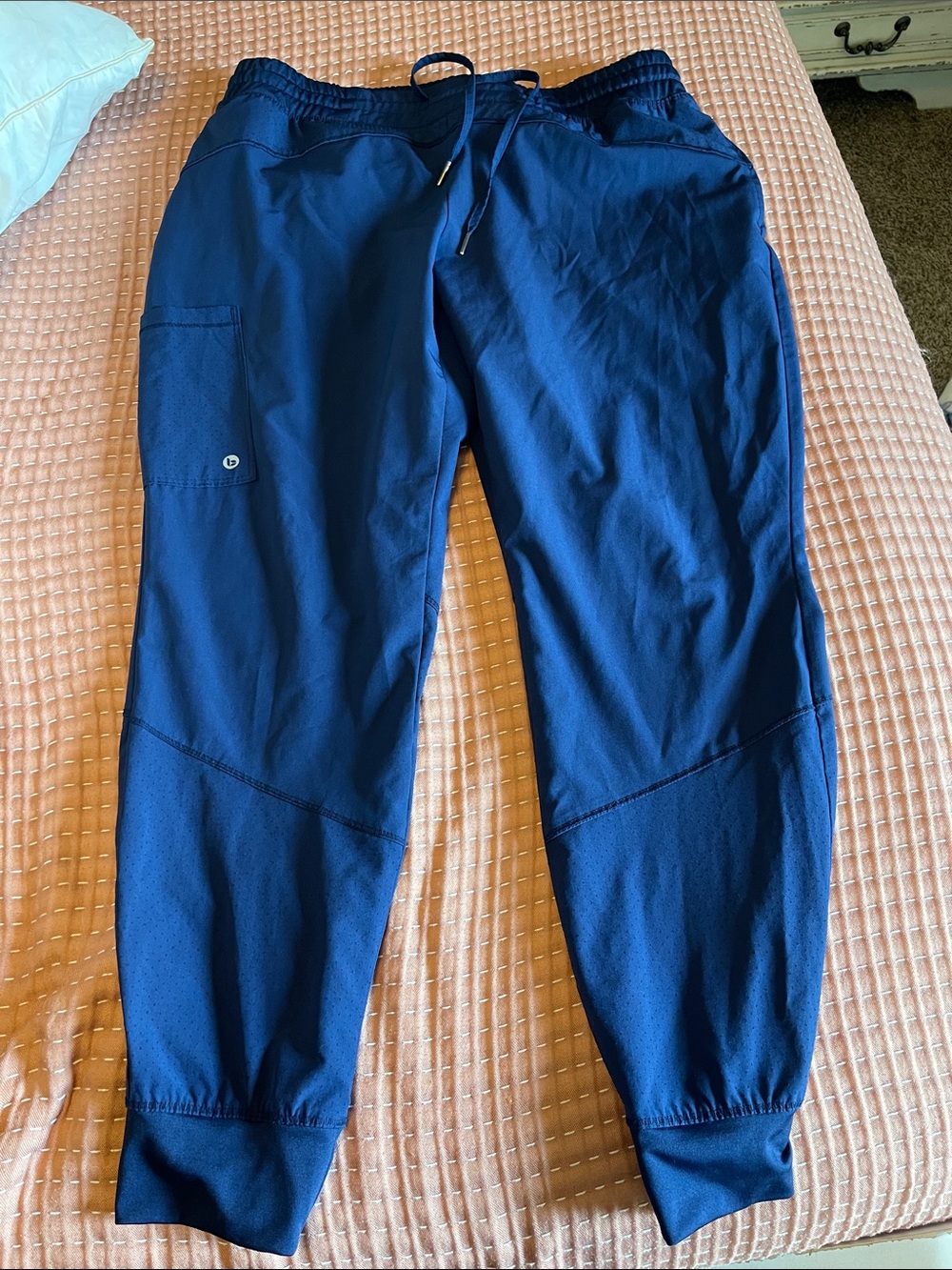 Barco One women's jogger scrubs